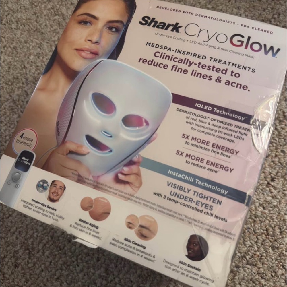 CryoGlow LED Face Mask - Blue